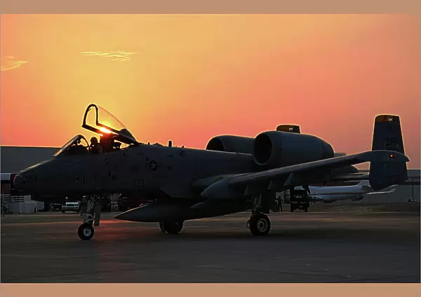 Fairchild A-10 Thunderbolt in Dubai at sunset