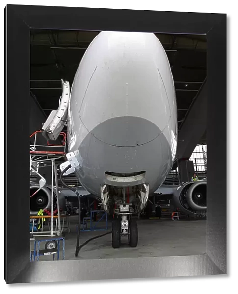 Airline aircraft servicing maintenance hanger Boeing 737