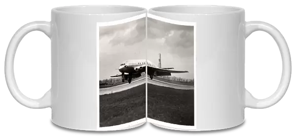 De Havilland Comet on take off