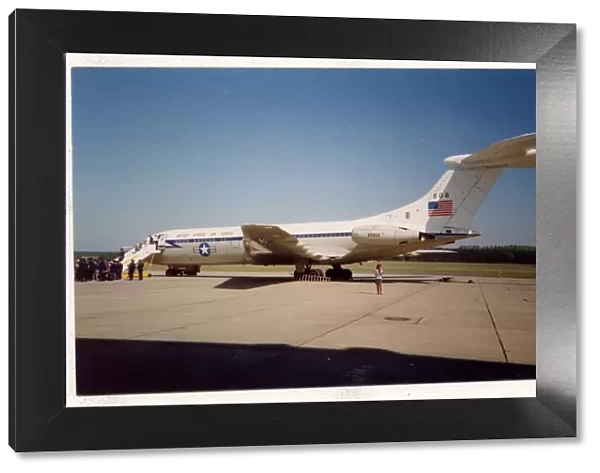 Vickers VC10, 00000050