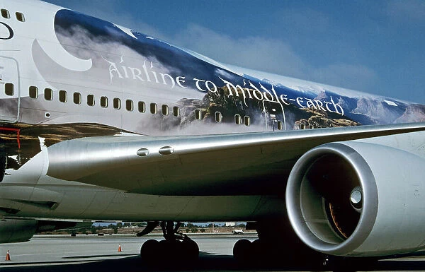 Boeing 747-400 Air New Zealand in special Lord of the Rings livery