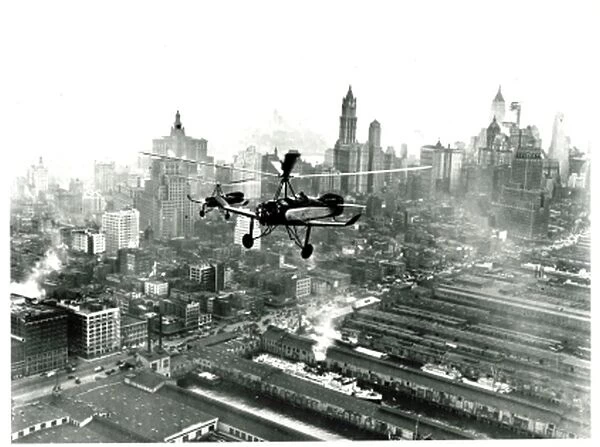 Gerva Autogyro flying over New York