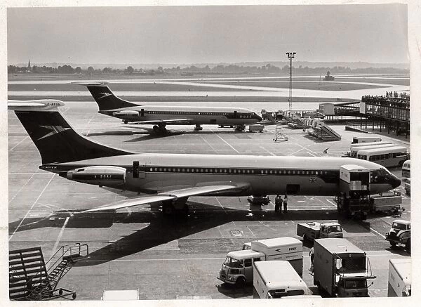 Vickers VC10, 00000073