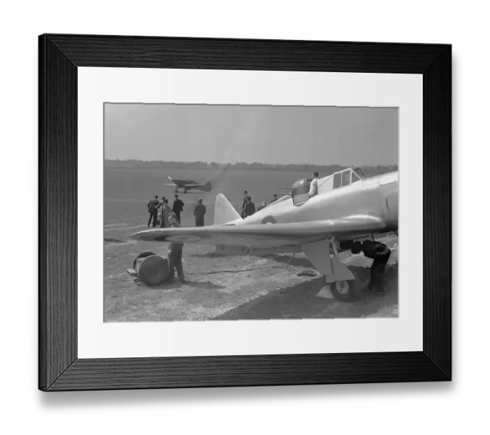 Framed Print : 1930's Military, World War II 1939 45, FA 17265sa Framed Print : 1930's Military, World War II 1939 45, FA 17265sa