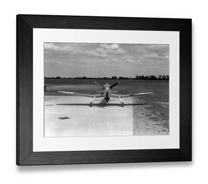 Framed Print : World War II 1939 45, FA 17516s Framed Print : World War II 1939 45, FA 17516s