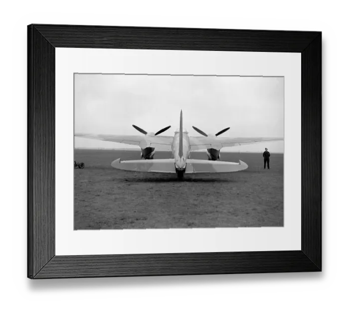 Framed Print : World War II 1939 45, FA 18413s Framed Print : World War II 1939 45, FA 18413s