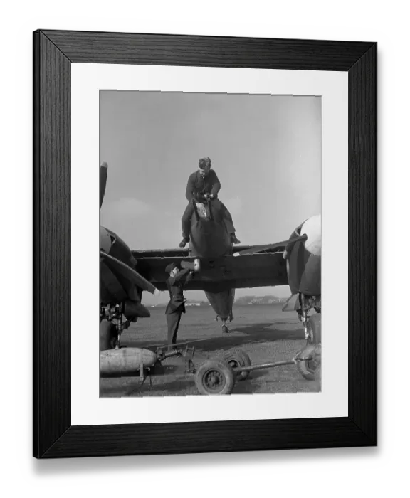 Framed Print : World War II 1939 45, FA 18463s Framed Print : World War II 1939 45, FA 18463s