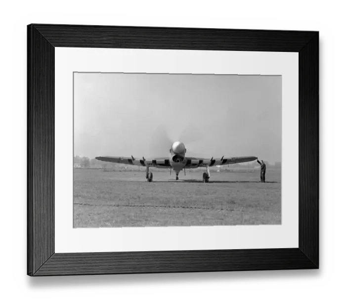 Framed Print : World War II 1939 45, FA 18493s Framed Print : World War II 1939 45, FA 18493s