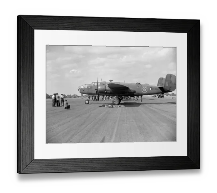 Framed Print : World War II 1939 45, FA 18608s Framed Print : World War II 1939 45, FA 18608s