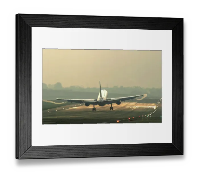Framed Print : Early morning arrival Framed Print : Early morning arrival