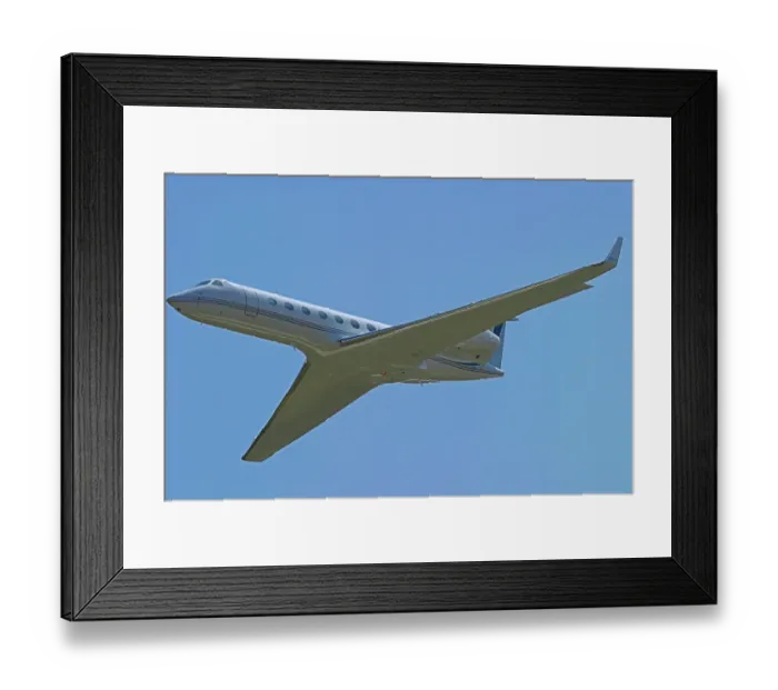 Framed Print : Gulfstream 550 Framed Print : Gulfstream 550