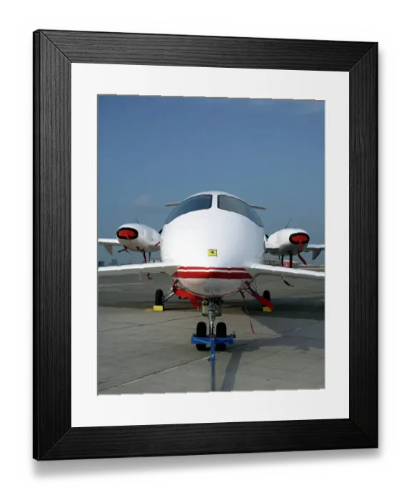 Framed Print : Piaggio Avanti II Framed Print : Piaggio Avanti II