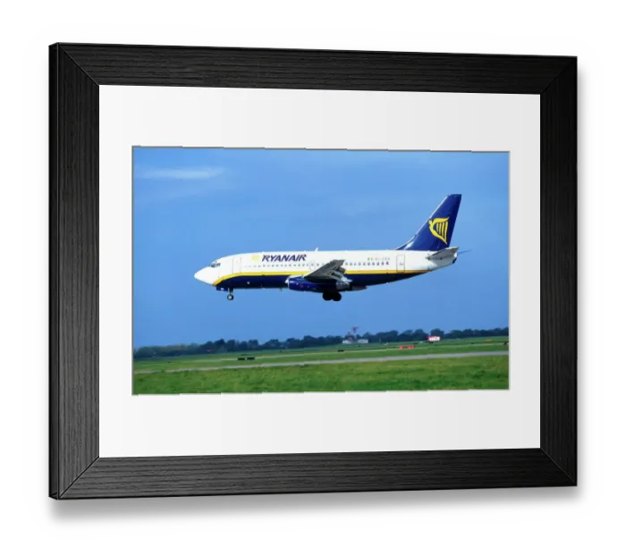 Framed Print : Boeing 737 Ryanair Framed Print : Boeing 737 Ryanair