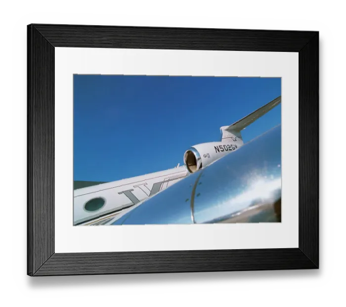 Framed Print : Gulfstream V (c) Flight / Wagner The Flight Collection 020 8652 8888 not to be reprouduced without permission or payment
