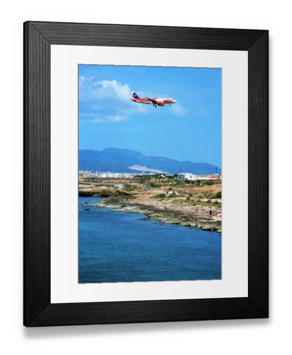 Framed Print : Landing at Palma Framed Print : Landing at Palma