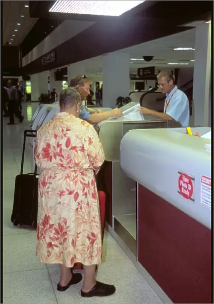 Check-in. large passenger check-in lexington kentucky hobbs