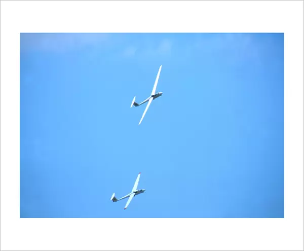 Glider Formation. gliders in formation fbro 02 slickshoots