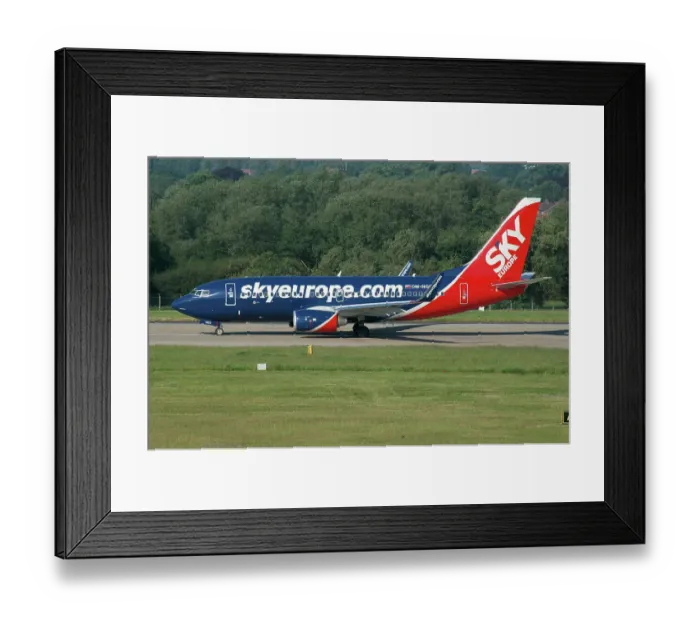 Framed Print : Modern Aircraft, FA kbma018 Framed Print : Modern Aircraft, FA kbma018