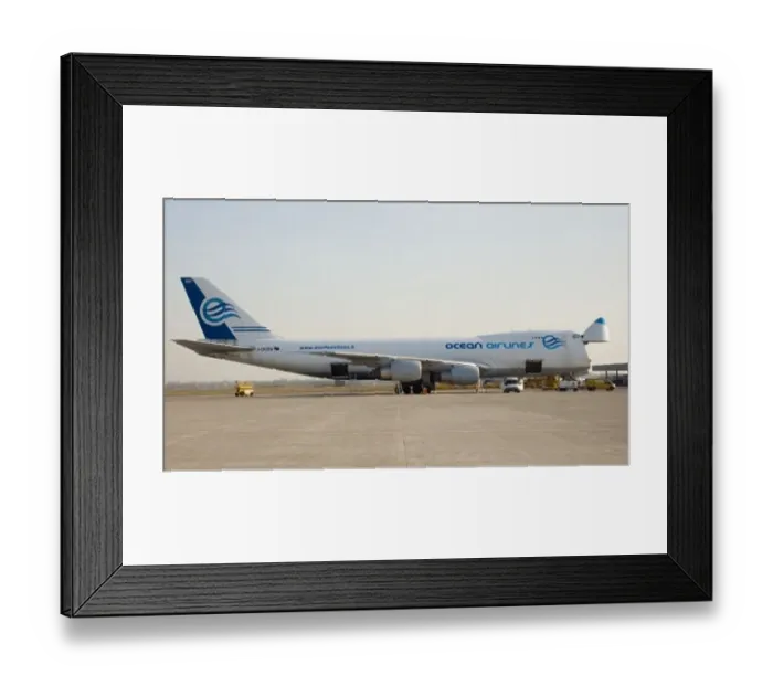 : Ocean Airlines 747 Cargo at Brescia Italy with nose Cargo open : Ocean Airlines 747 Cargo at Brescia Italy with nose Cargo open