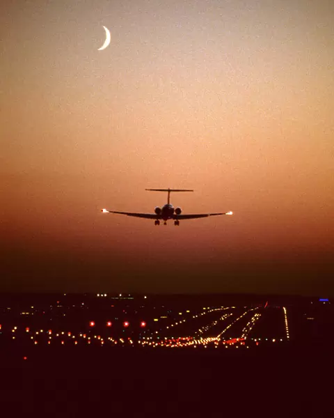 Sunset landing MD80