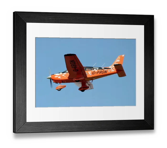 Framed Print : Piper PA28 Dakota Framed Print : Piper PA28 Dakota