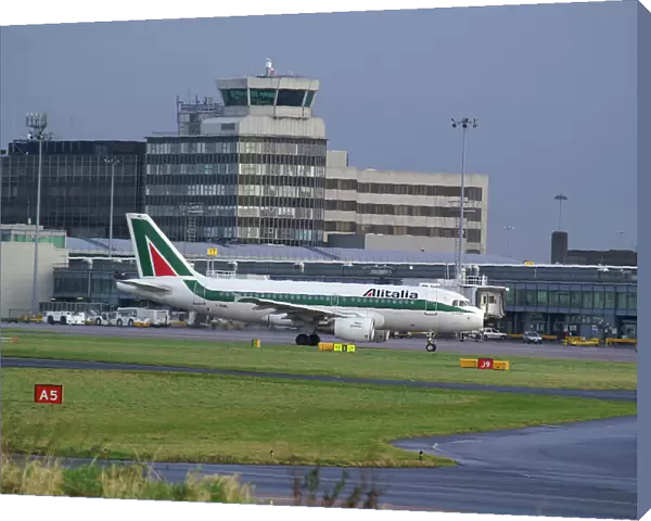Alitalia Manchester Airport