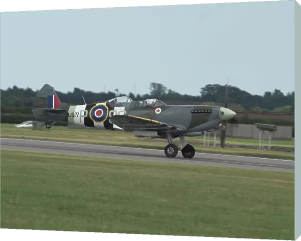 iml-556. The mk19 spitfire about to take off (press day Waddington airshow 2006)