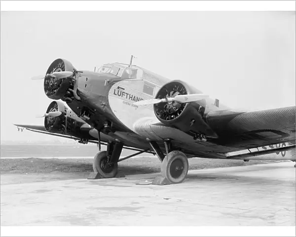 Junkers JU-52 Lufthansa at Croydon Airport 1934