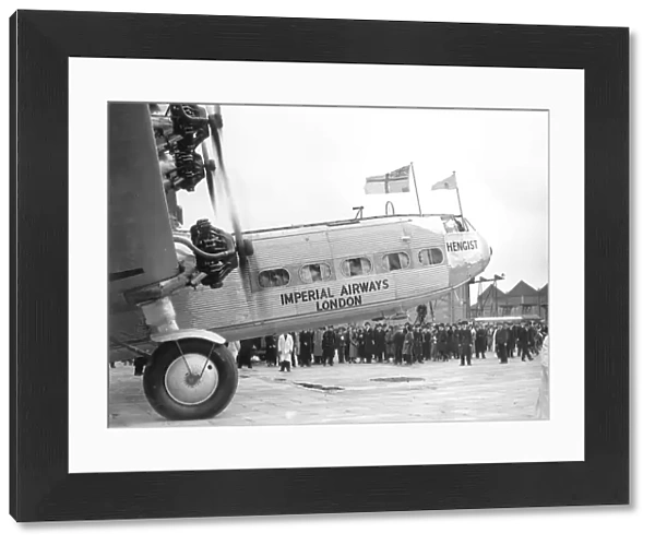 Handley Page HP42 Imperial Airways Hengist 1934 at Croydon Airport