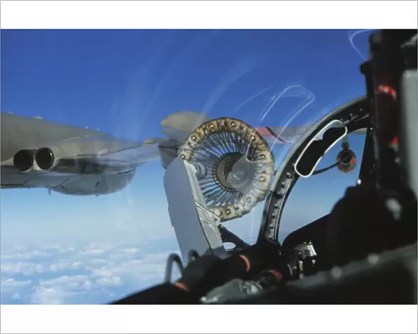 Air to Air Refuelling, view from cockpit