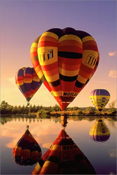 Balloons over Henley Lake, Masterton, NI, New Zealand