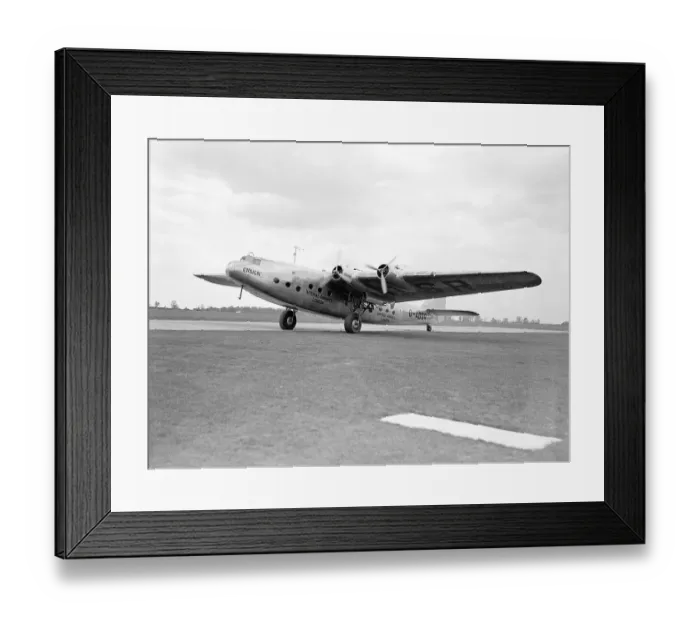 Framed Print : Armstrong Whitworth Ensign G-ADSR Imperial Airways 29 / 04 / 38 Coventry (c) Flight