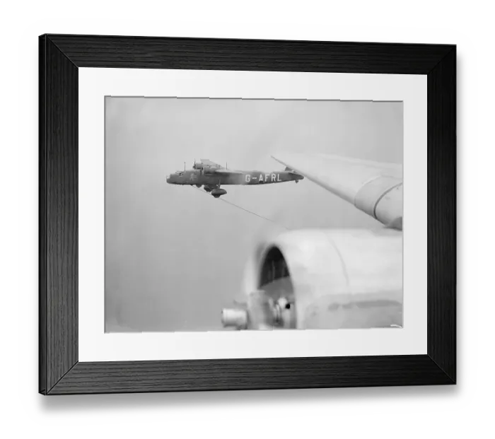 Framed Print : Handley Page Harrow