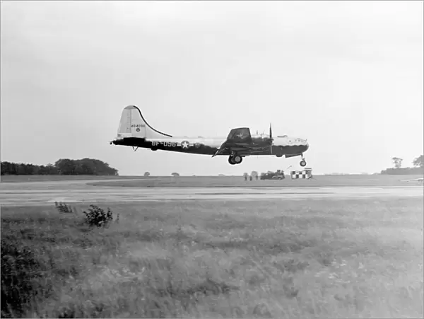 Boeing B-29 Superfortress USAF landing at RAF Marham UK