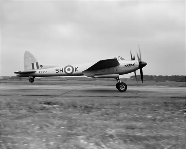 DH Hornet PX353 RAF 64 Sqn Linton-on-ouse 05 / 48