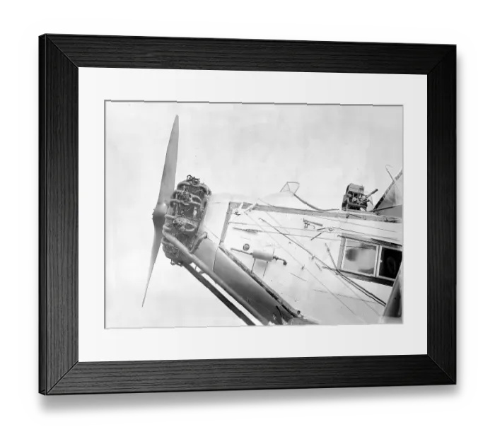 Framed Print : DH66 Hercules G-EBMZ Imperial Airways 1924 (c) flight Framed Print : DH66 Hercules G-EBMZ Imperial Airways 1924 (c) flight