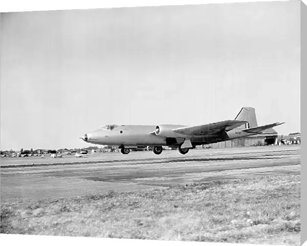 32402s. EE Canberra PR9 (c) Flight. The Flight Collection