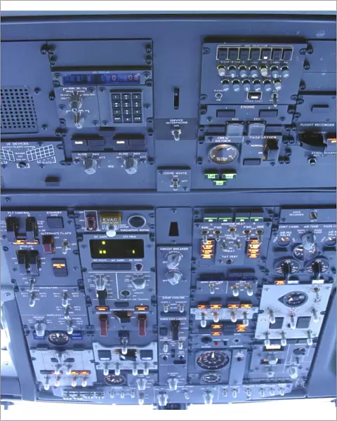 737-600 overhead panel
