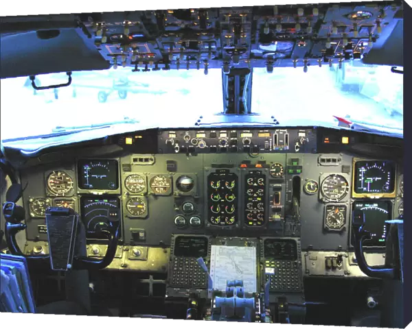 737-500 Cockpit