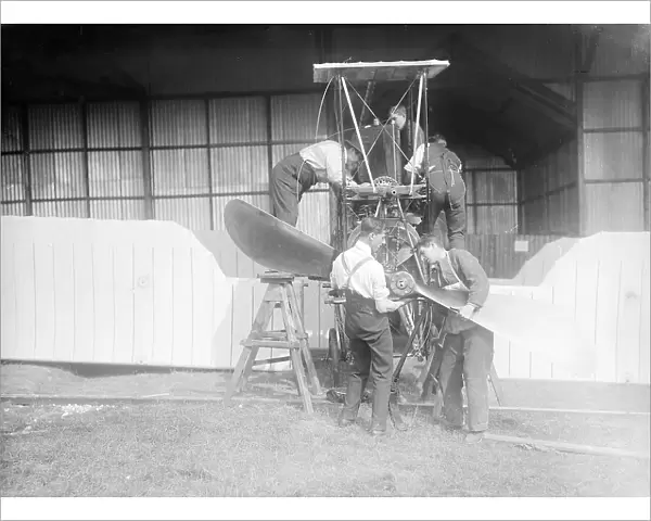 Cody Biplane Cody Assisting In Assembly Military Trials