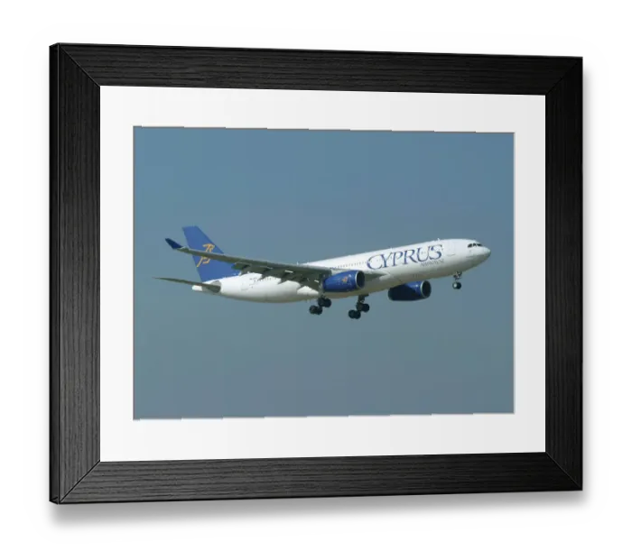 Framed Print : Airbus A330