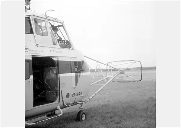 Sikorsky S55 with Geo-magnetic probe
