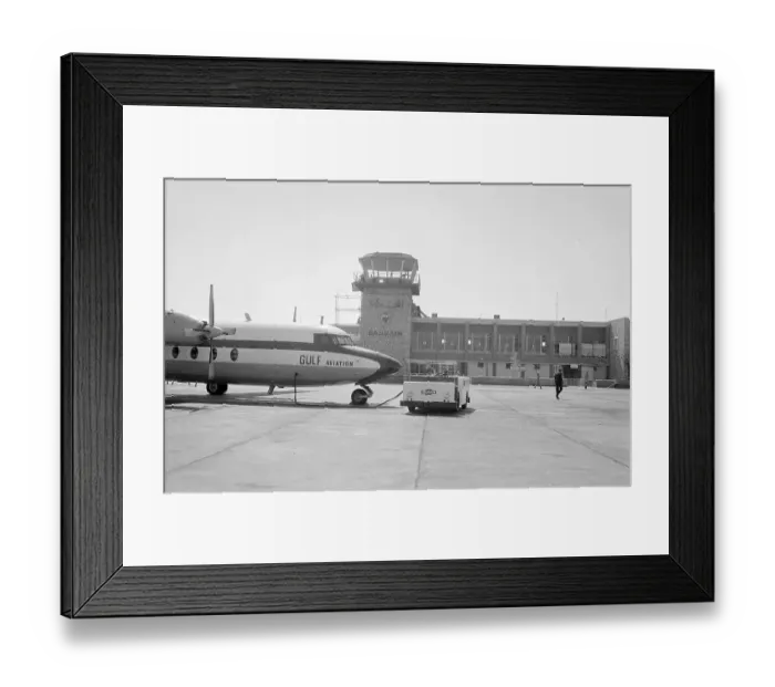 Framed Print : Fokker F27 Gulf Aviation at Bahrain 1972 (c) Flight The Flight Collection 020 8652 8888 Framed Print : Fokker F27 Gulf Aviation at Bahrain 1972 (c) Flight The Flight Collection 020 8652 8888