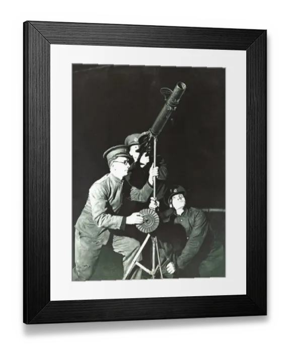 : anti-aircraft gunners in England : anti-aircraft gunners in England