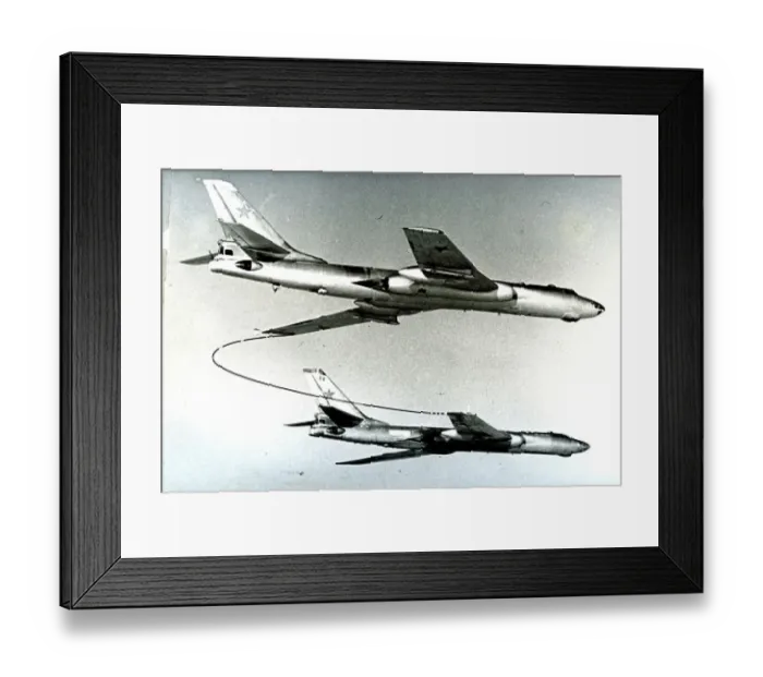 : Soviet Russian TU-16 re-fuelling in mid-flight : Soviet Russian TU-16 re-fuelling in mid-flight