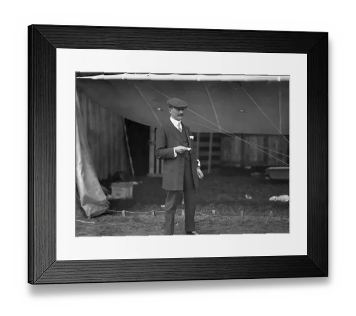 Framed Print : Flying Meeting at Winter Gardens Framed Print : Flying Meeting at Winter Gardens