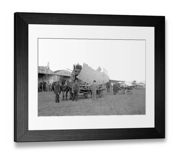 Framed Print : Pre 1914, FA Blackpool 1910 7a Framed Print : Pre 1914, FA Blackpool 1910 7a