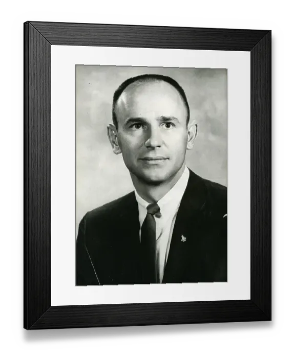 Framed Print : Alan L. Bean Framed Print : Alan L. Bean