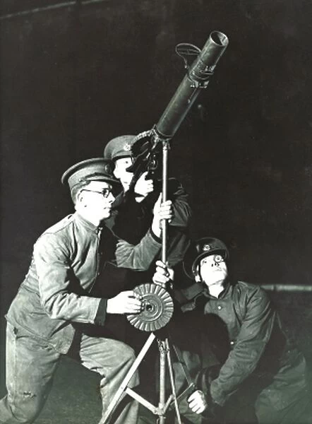 anti-aircraft gunners in England