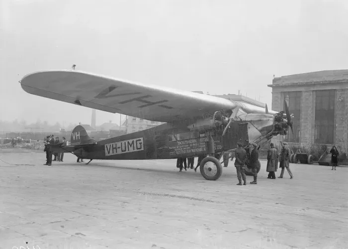 Framed Print : Avro 10 Southern Star 1st mail and passenger service in Australia, Australian National Airways Framed Print : Avro 10 Southern Star 1st mail and passenger service in Australia, Australian National Airways